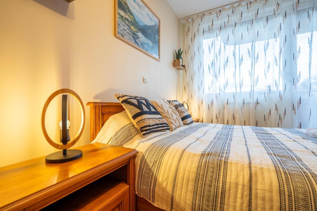 Premium Comfy 2Bdr Apt - Free Parking - Fast Wi-Fi Sofia Luaran gambar